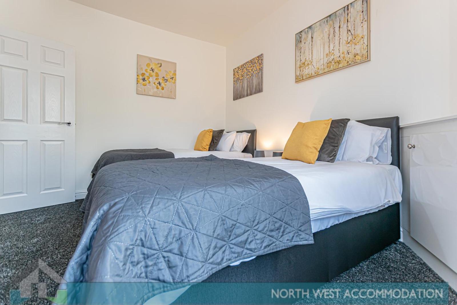 Wellfield Serviced Accommodation Warrington Eksteriør bilde