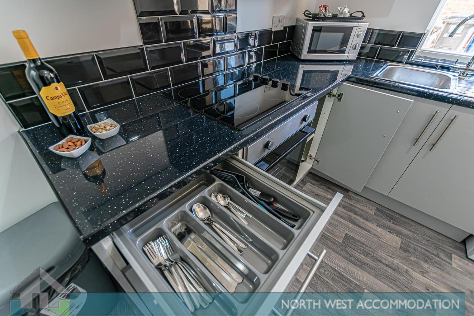 Wellfield Serviced Accommodation Warrington Eksteriør bilde